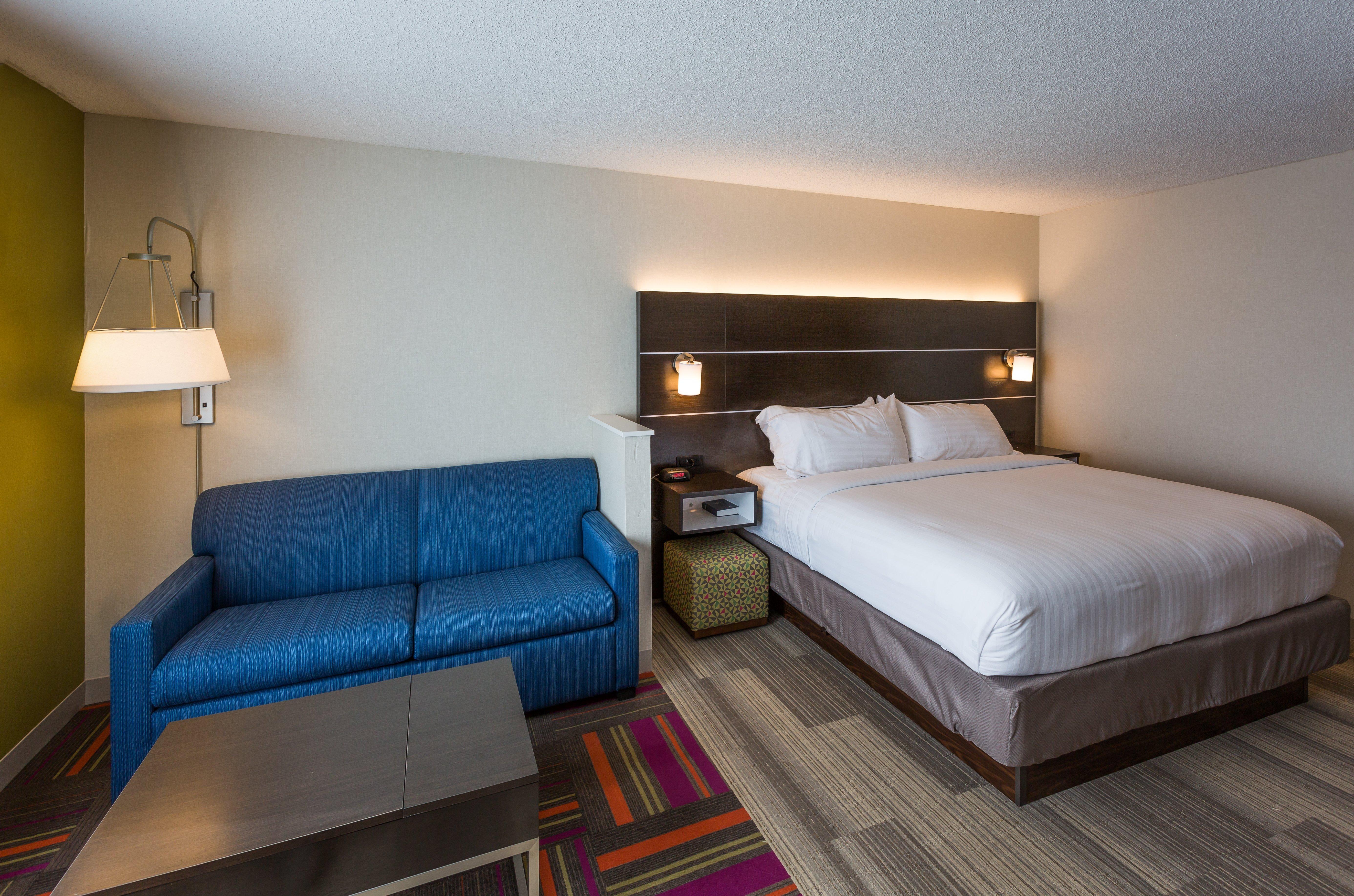 Holiday Inn Express Hotel & Suites Reading By Ihg Bagian luar foto