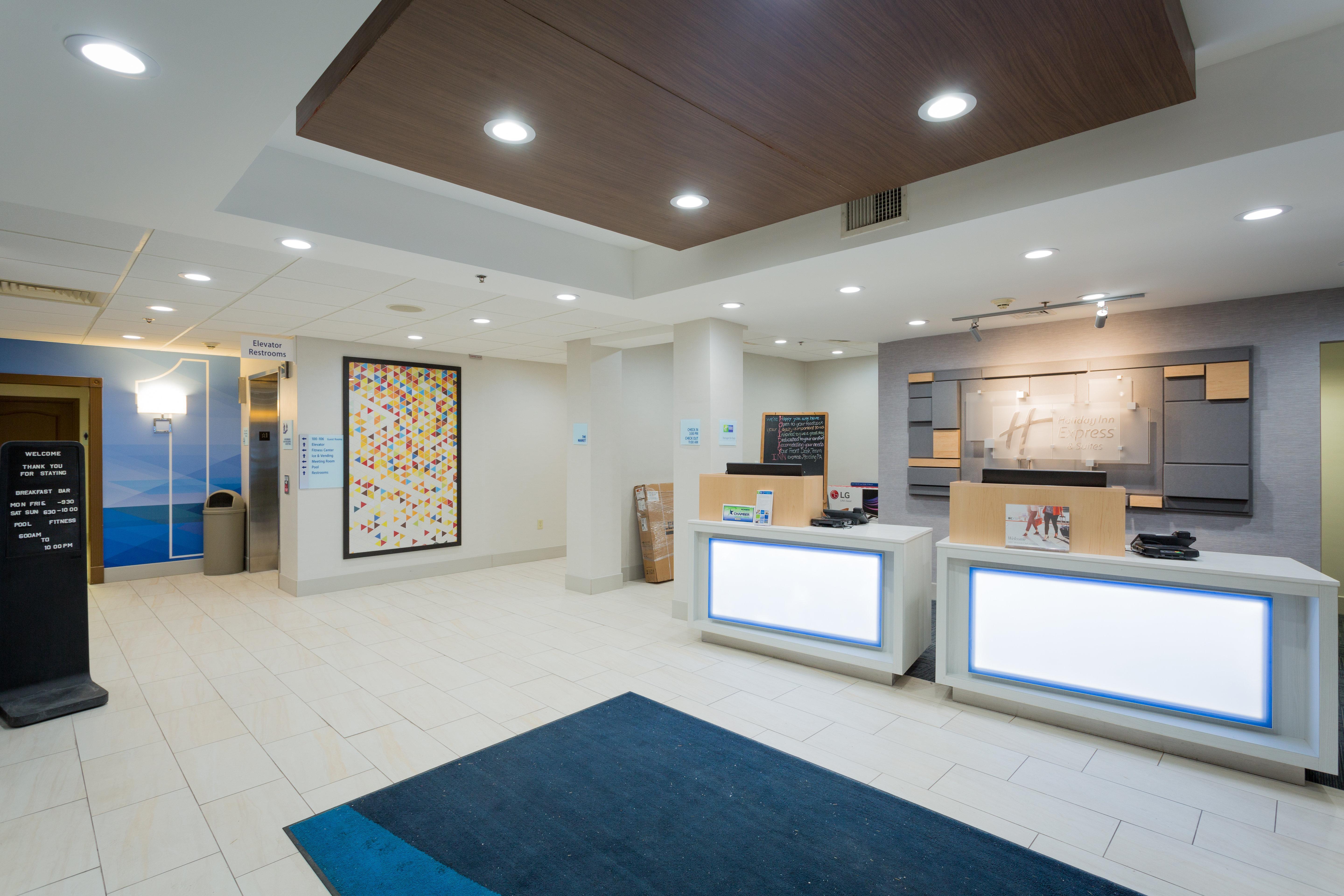 Holiday Inn Express Hotel & Suites Reading By Ihg Bagian luar foto