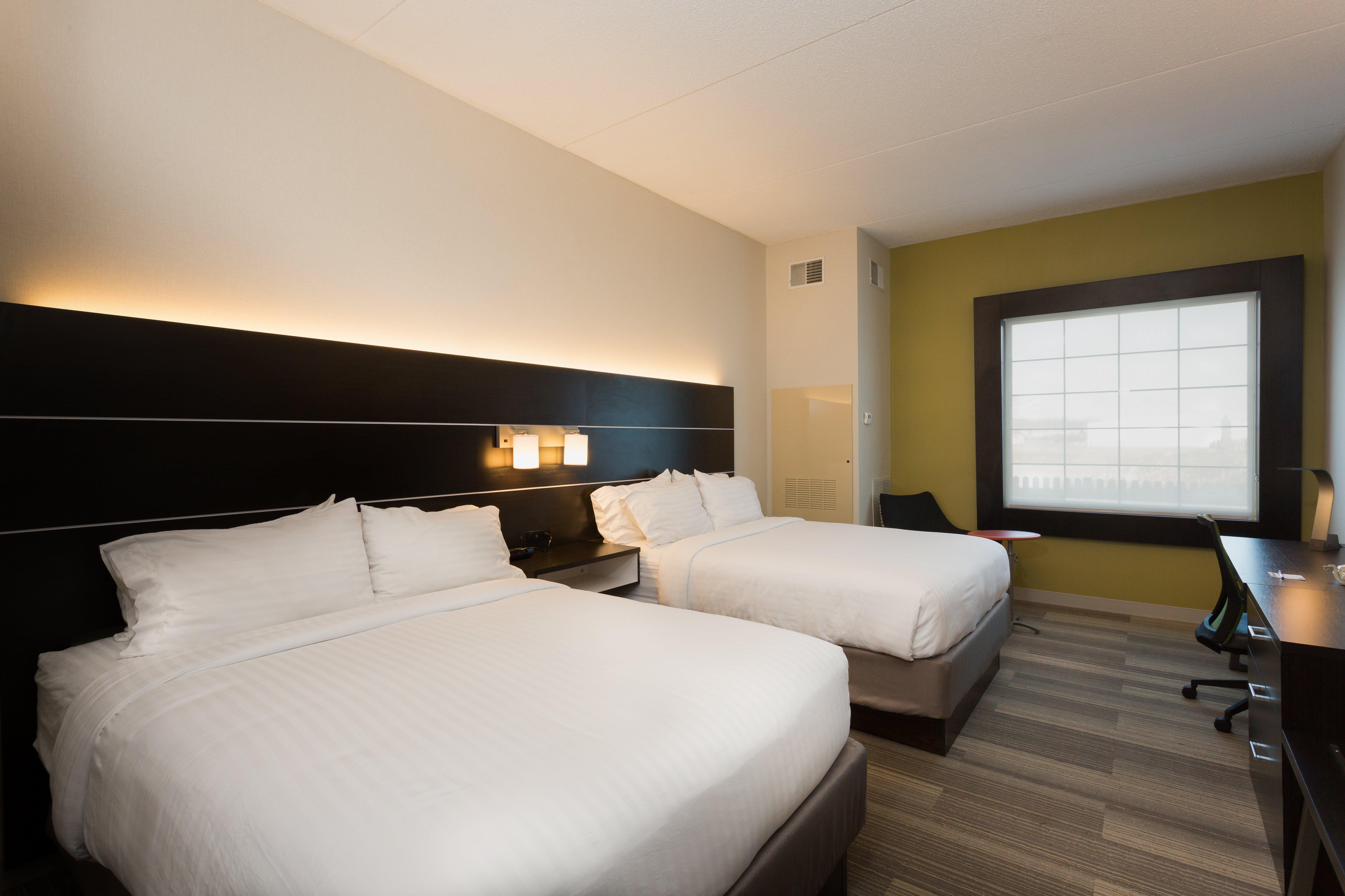 Holiday Inn Express Hotel & Suites Reading By Ihg Bagian luar foto