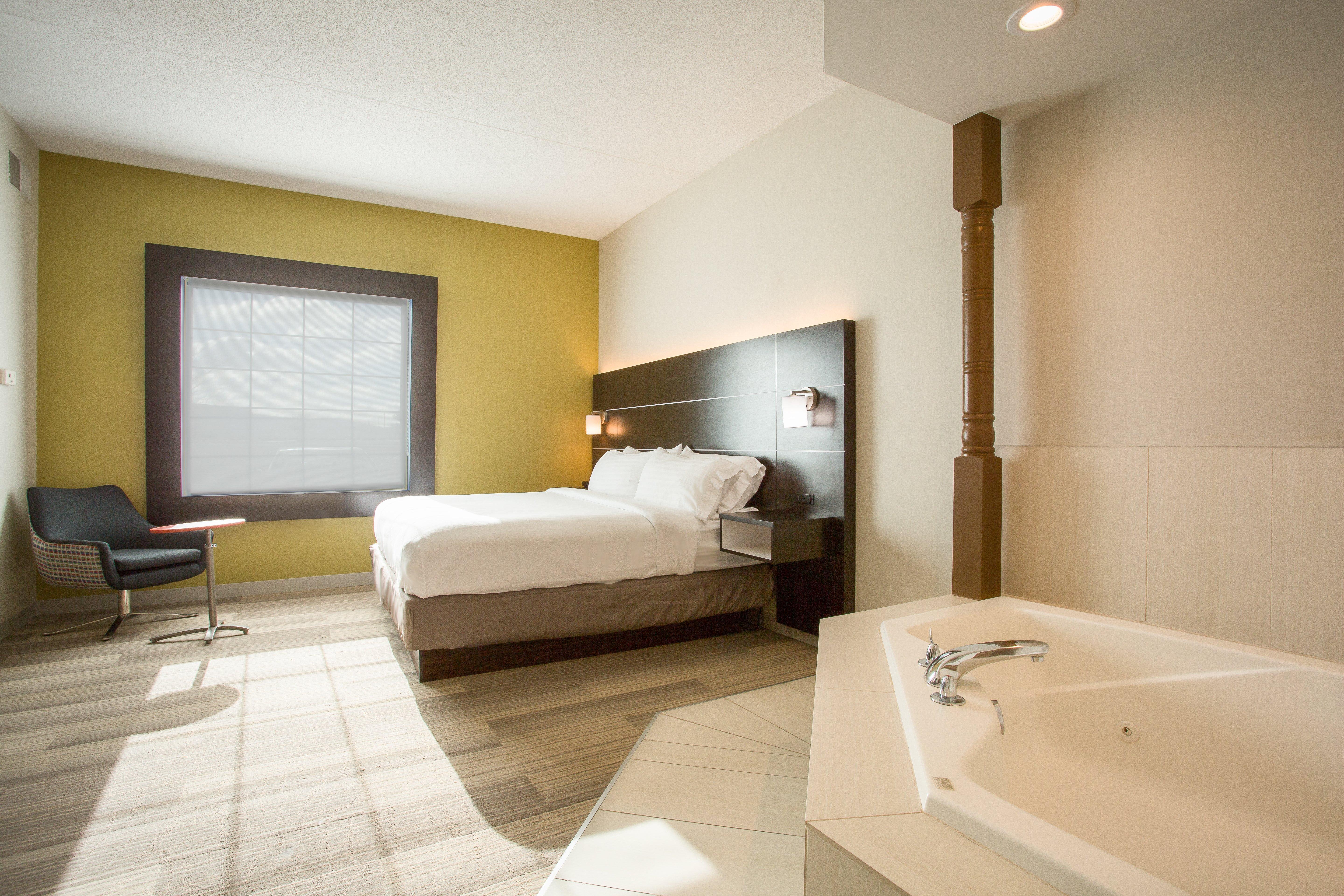Holiday Inn Express Hotel & Suites Reading By Ihg Bagian luar foto