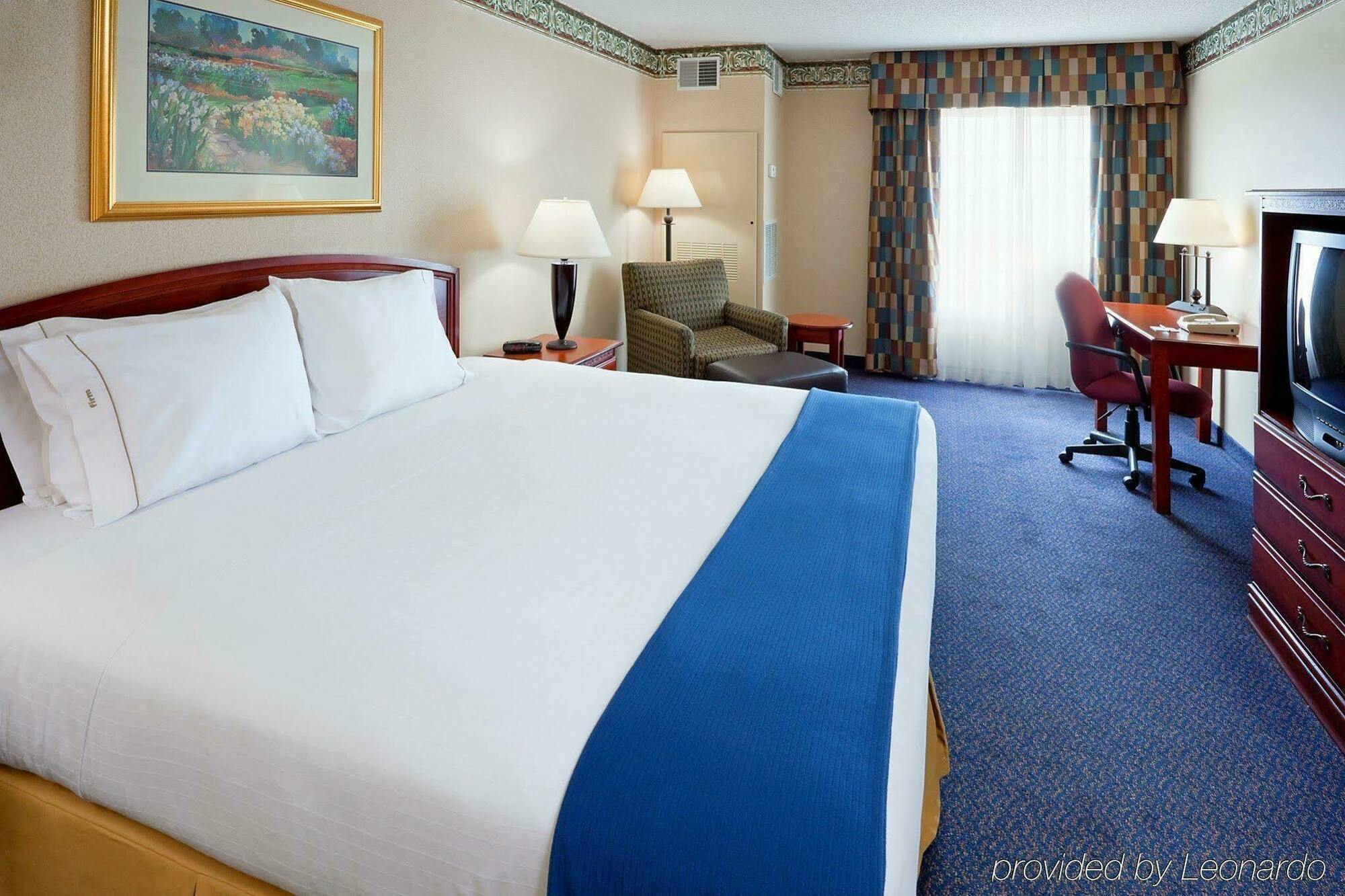 Holiday Inn Express Hotel & Suites Reading By Ihg Bagian luar foto