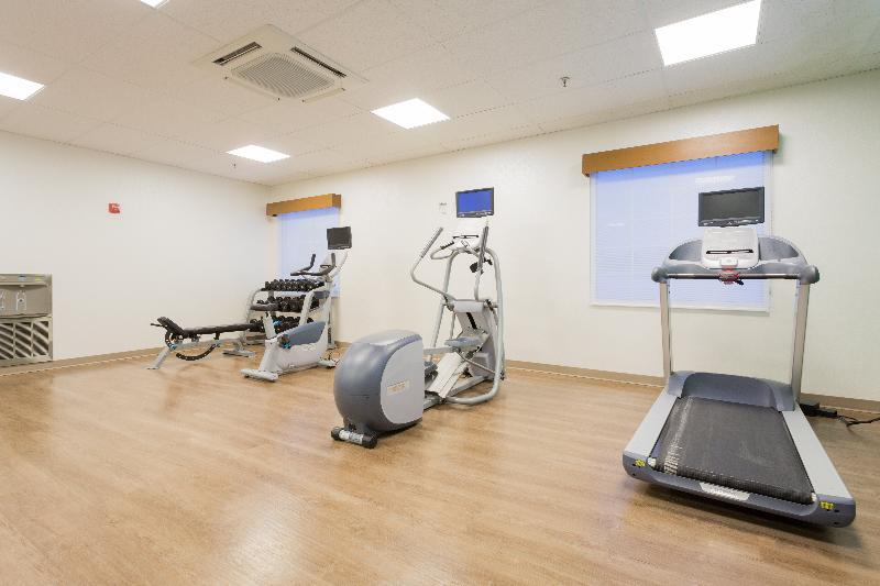 Holiday Inn Express Hotel & Suites Reading By Ihg Bagian luar foto